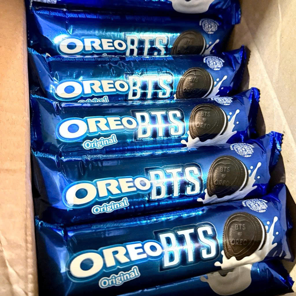 Oreo BTS South Korea vanilla cream flavor 105g x 24 packs/ctn- LIMITED EDITION- HOT NEW LAUCH